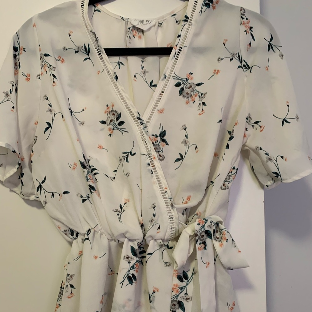 Floral short sleeve surplice top